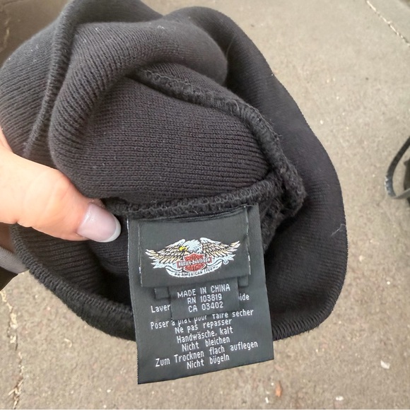 Harley-Davidson Black and Pink Winged Beanie - Picture 3 of 4